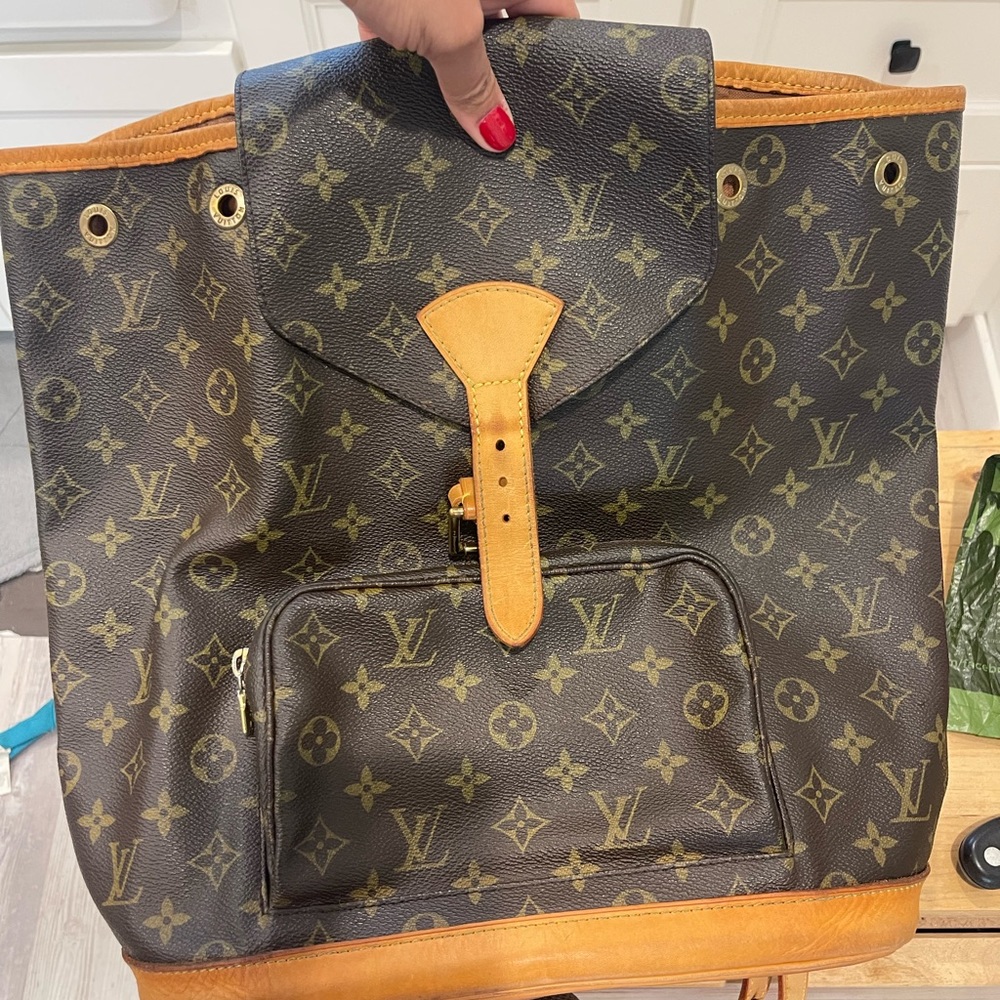 Louis Vuitton Montsouris gm backpack
